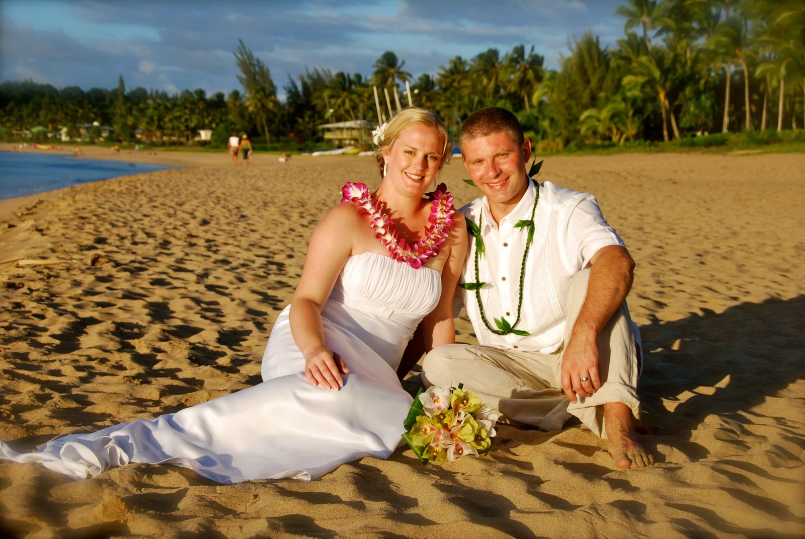 beach-wedding-spot-on-kauai-hanalei